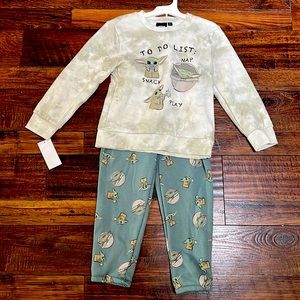Baby Yoda sweatshirt and sweatpants